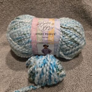 Baby Bee Angel Fleece Soft Surf 1 Skein Yarn 110 yards 5 oz Free Pattern Label